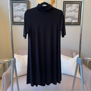 NWOT Karen Kane Turtleneck Black Jersey Half-Sleeve Short Dress Size M
